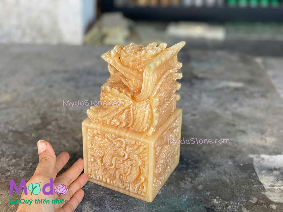 Ấn Rồng đá Ngọc Hoàng Long