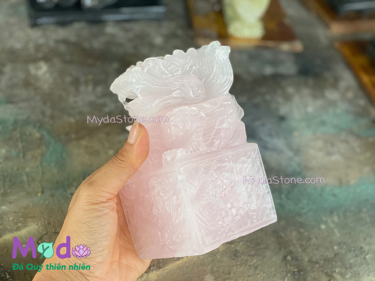 Ấn Rồng đá Ngọc Hồng