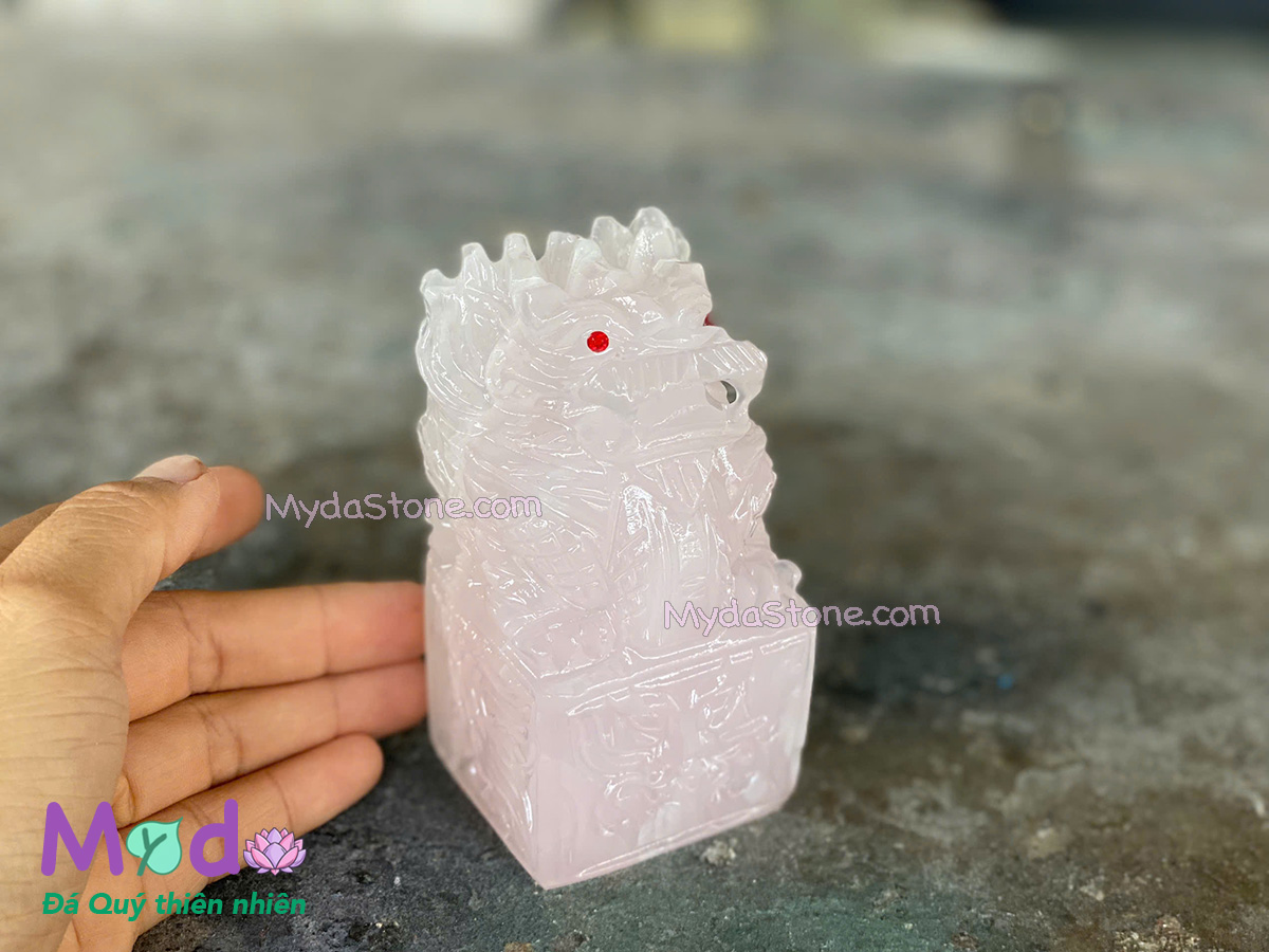 Ấn Rồng Đá Ngọc Hồng