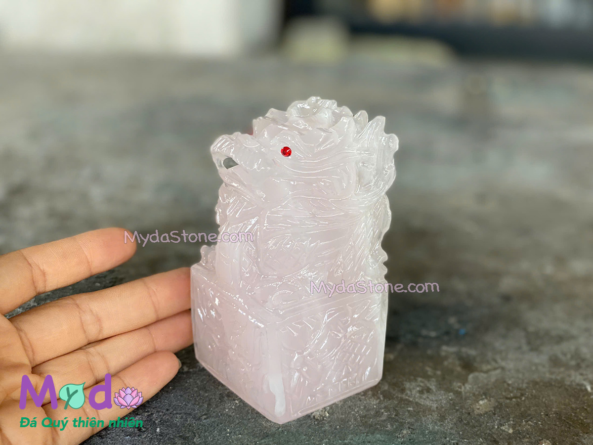 Ấn Rồng Đá Ngọc Hồng