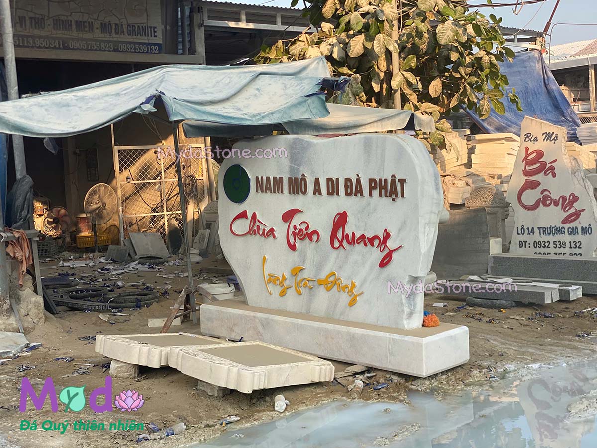 Bảng Hiệu đá Cẩm Thạch Trắng Xanh