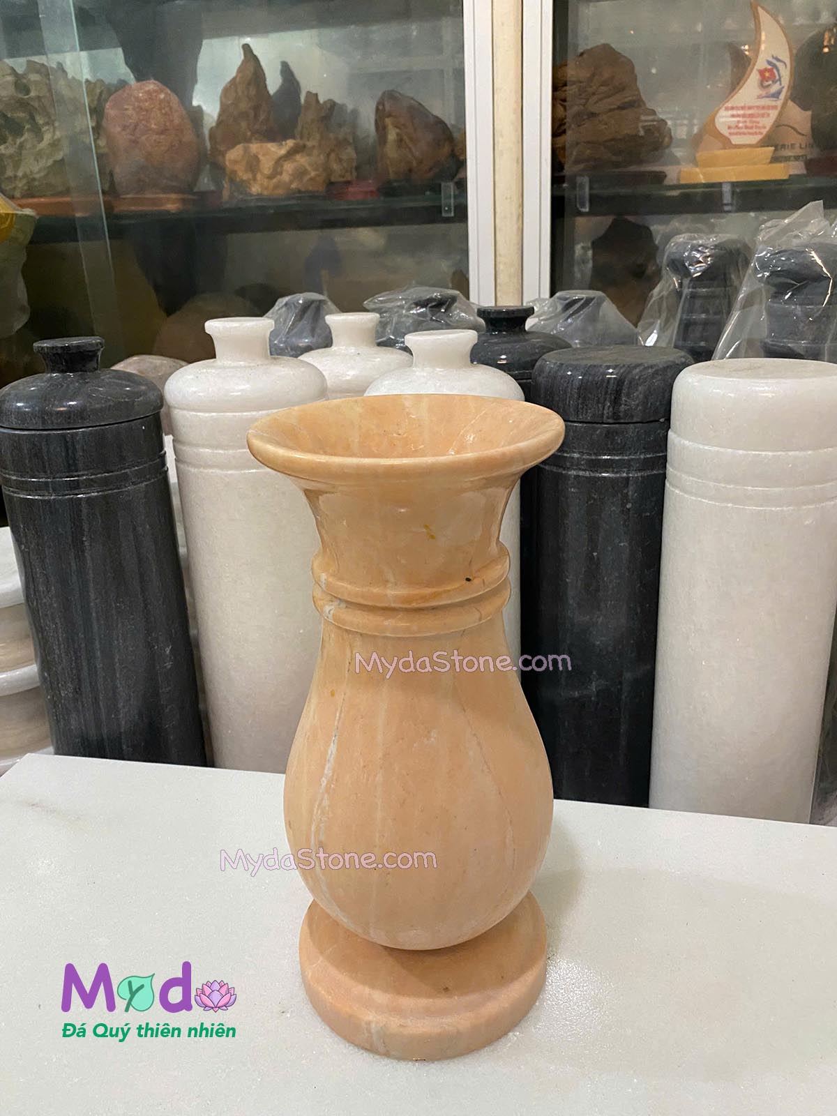 Bình Hoa đá Cà Rốt Vàng