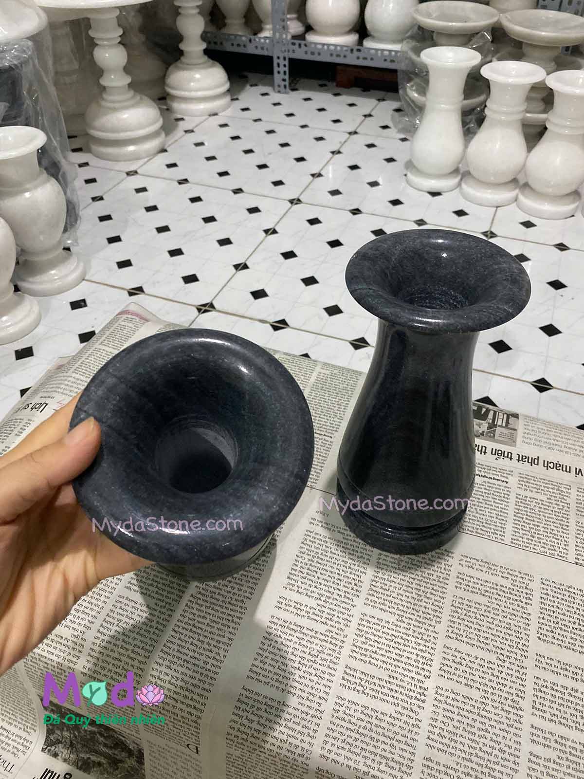 Bình Hoa đá Cẩm Thạch Đen