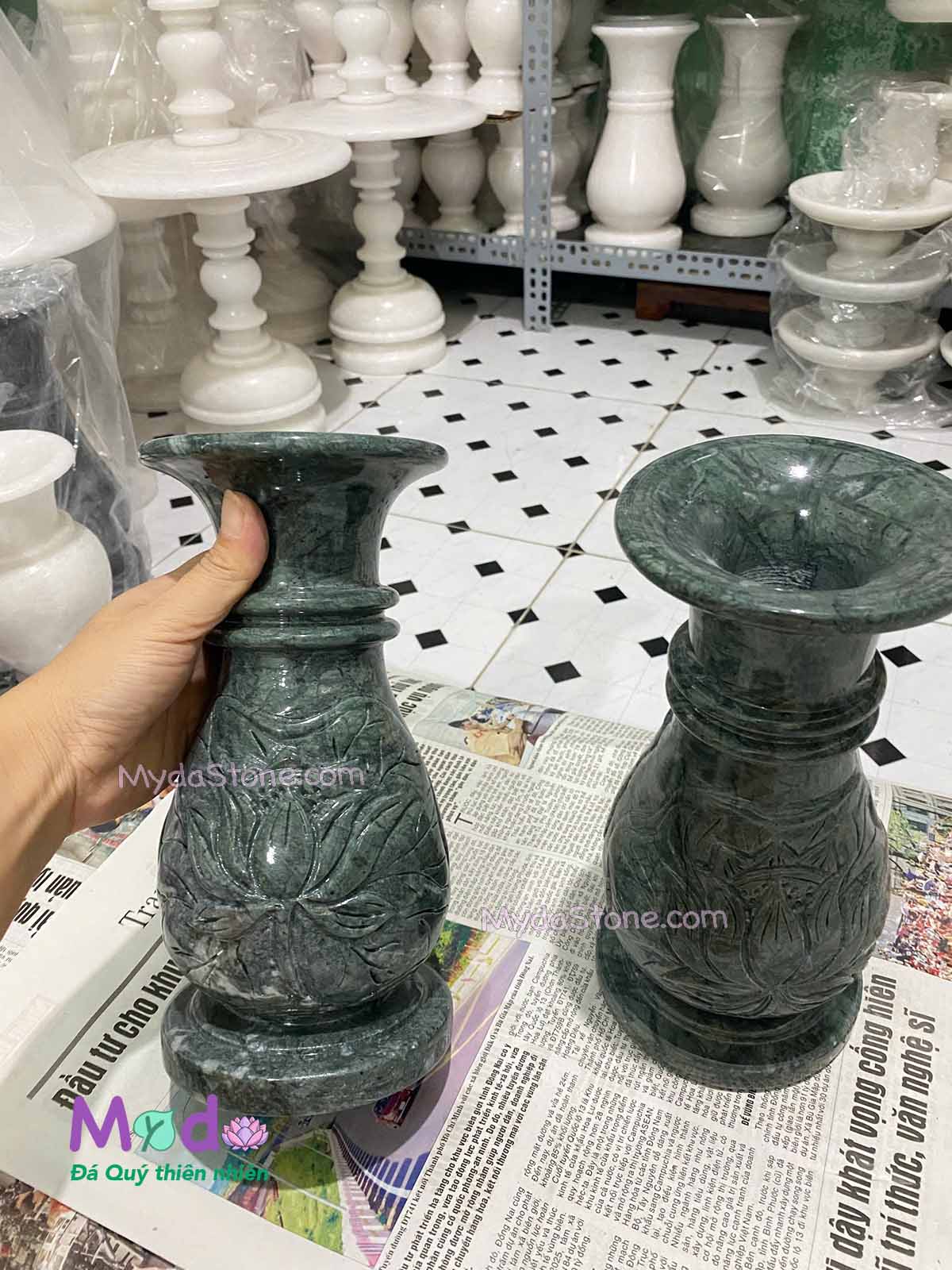 Bình Hoa chạm sen đá Xanh Ấn Độ