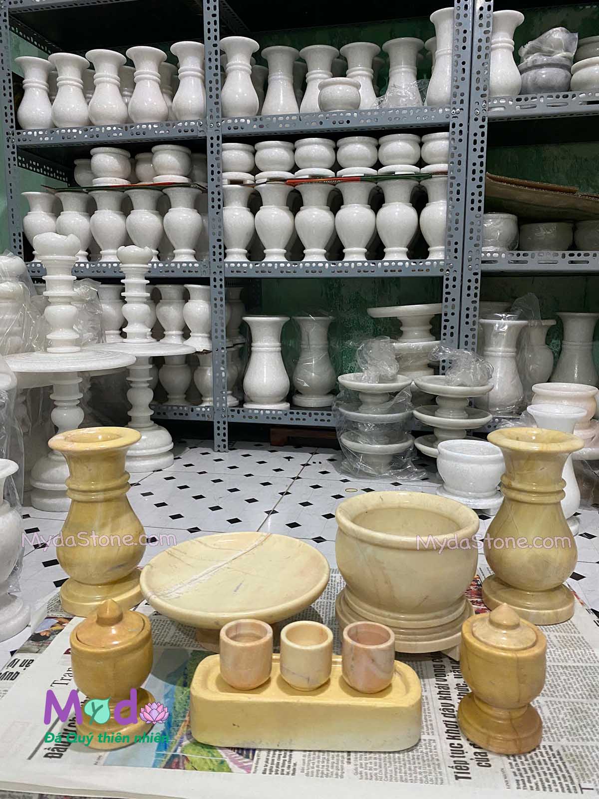 Bộ Đồ Thờ Cúng đá Cà Rốt Vàng