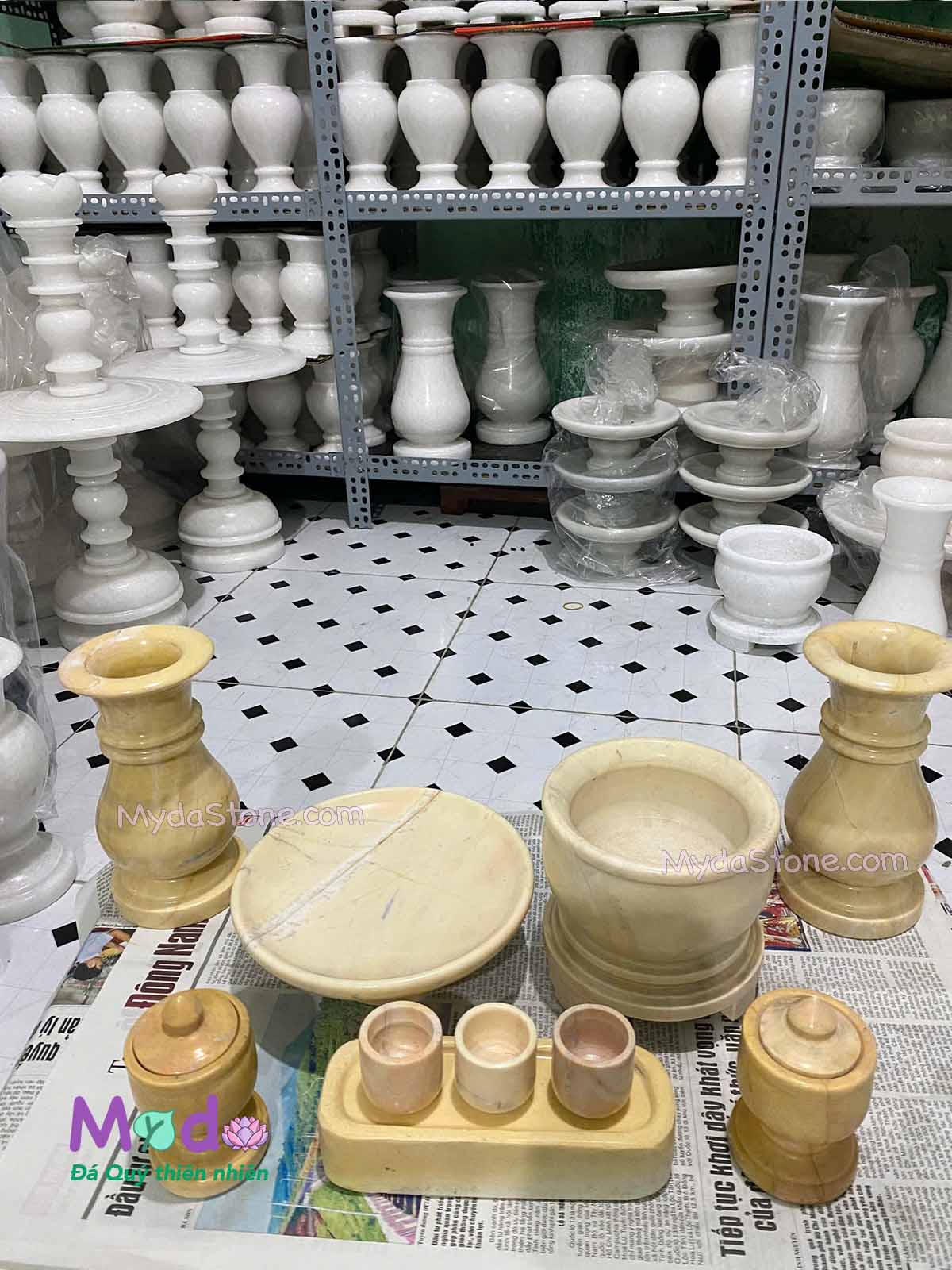 Bộ Đồ Thờ Cúng đá Cà Rốt Vàng