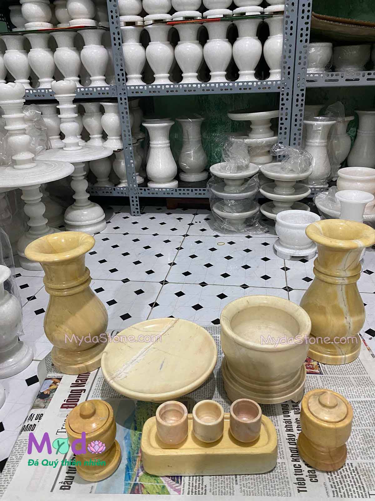 Bộ Đồ Thờ Cúng đá Cà Rốt Vàng