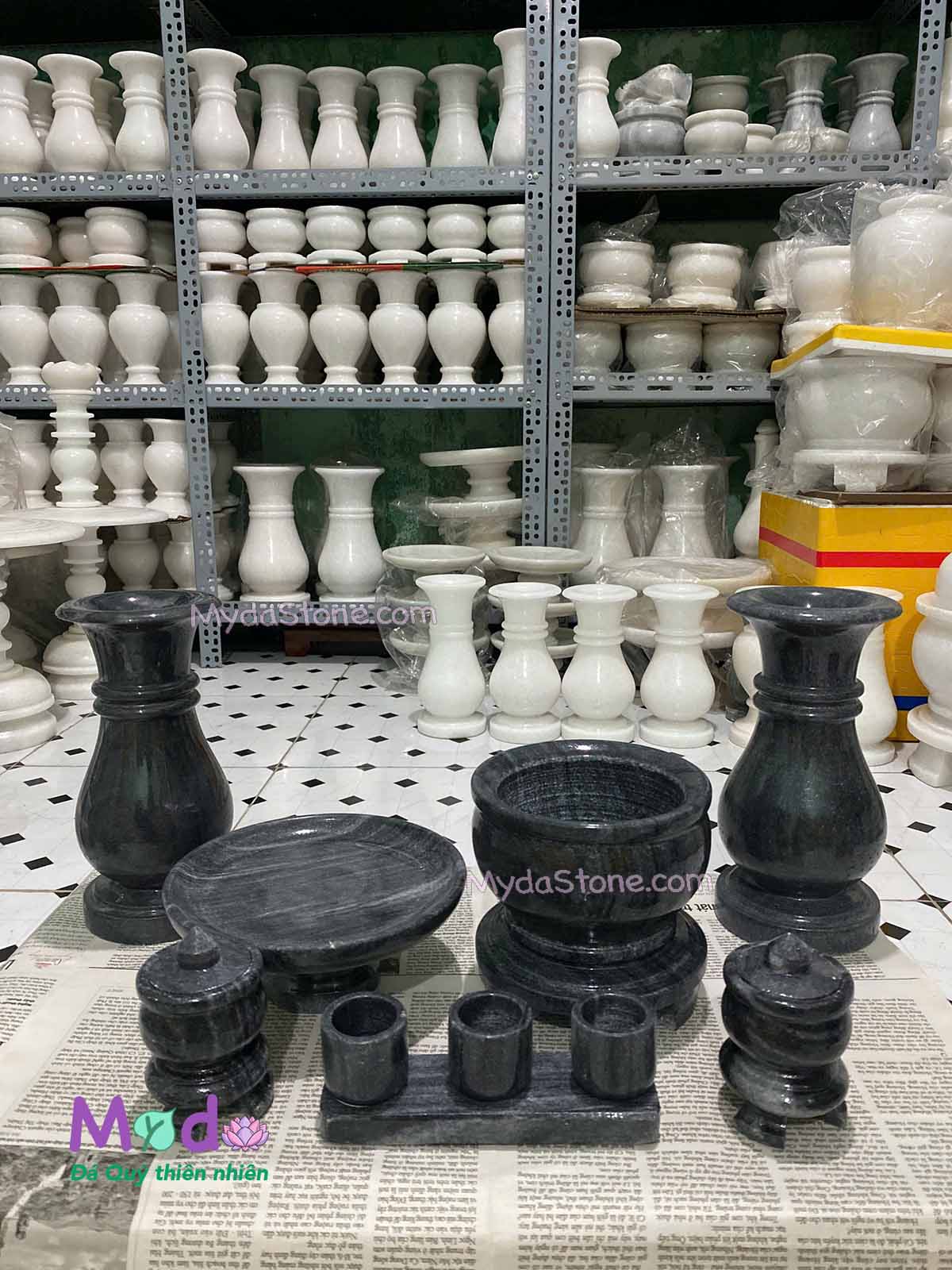 Bộ Đồ Thờ Cúng đá Cẩm Thạch Đen