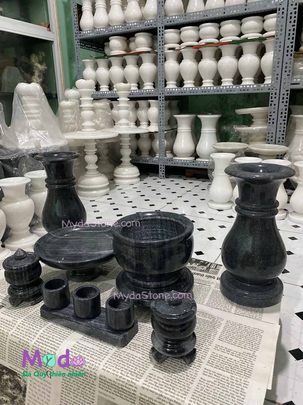 Bộ Đồ Thờ Cúng đá Cẩm Thạch Đen