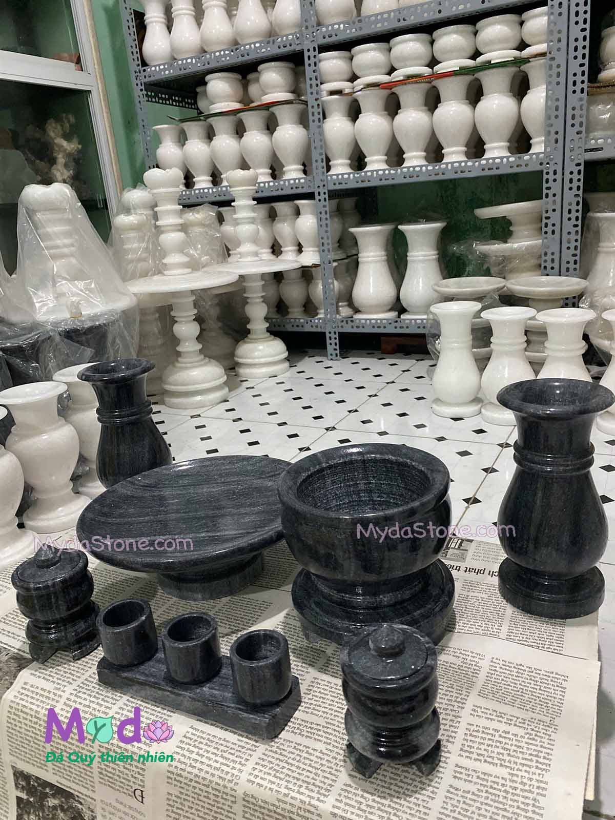 Bộ Đồ Thờ Cúng đá Cẩm Thạch Đen