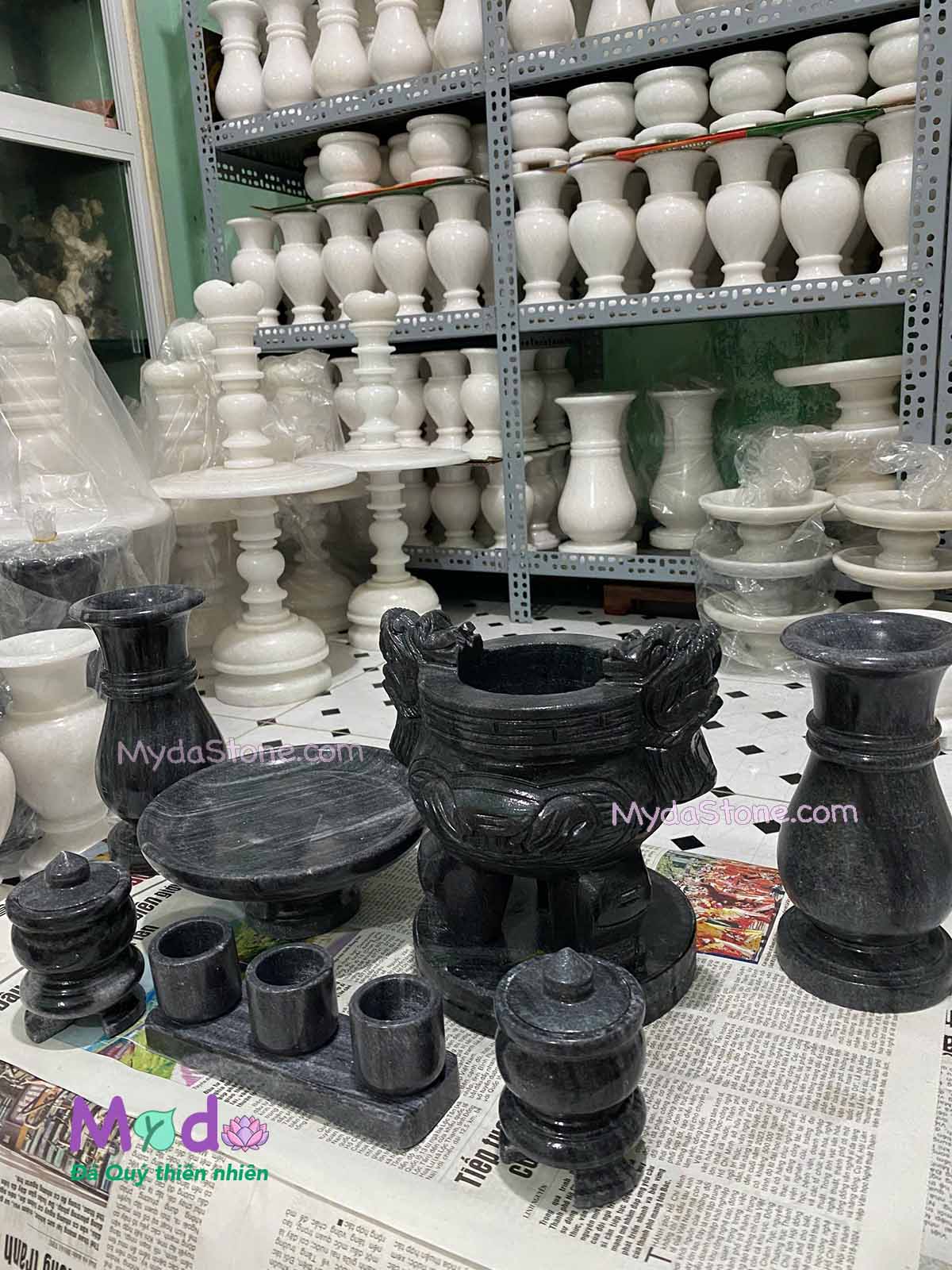 Bộ Đồ Thờ Cúng đá Cẩm Thạch Đen