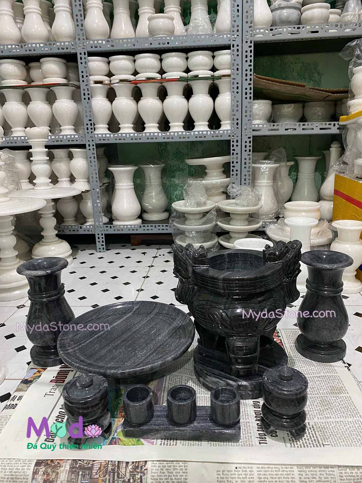 Bộ Đồ Thờ Cúng đá Cẩm Thạch Đen