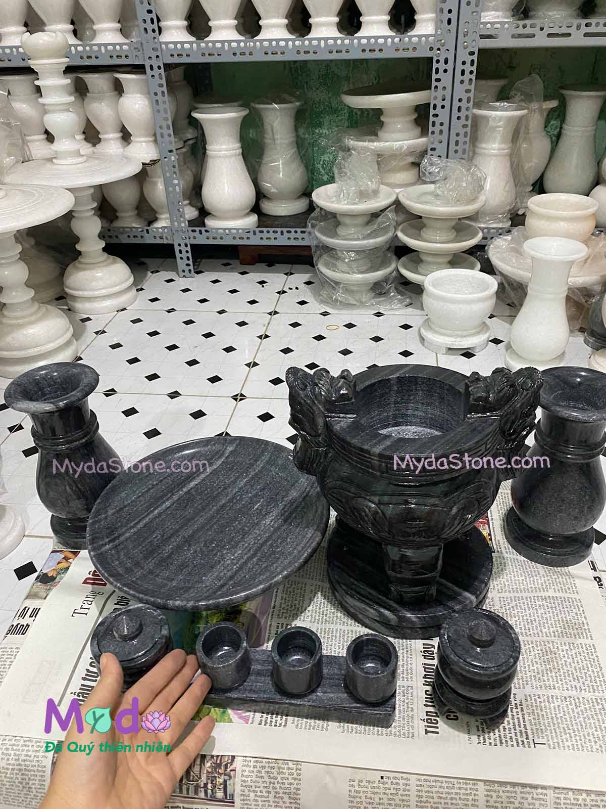 Bộ Đồ Thờ Cúng đá Cẩm Thạch Đen