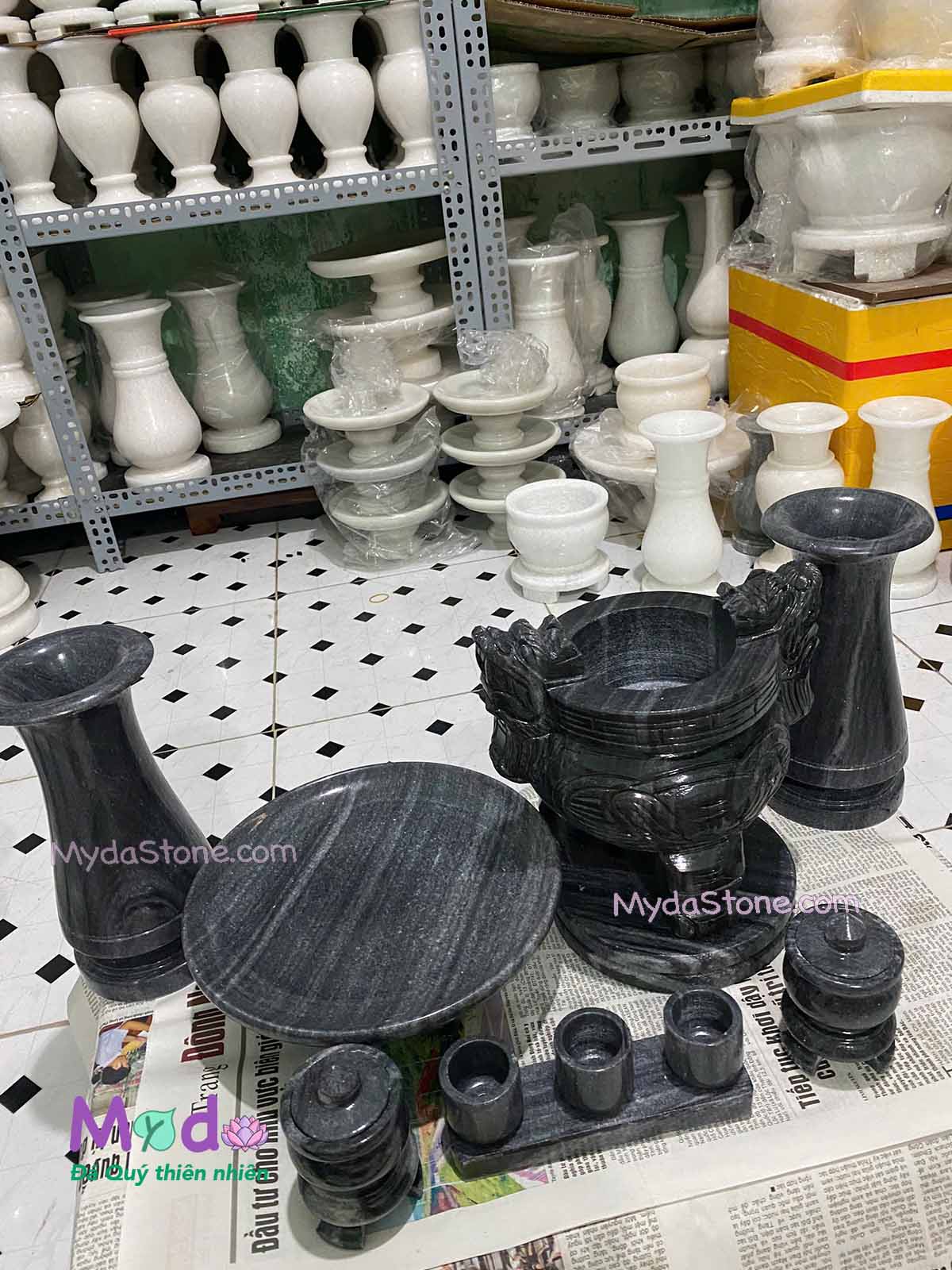 Bộ Đồ Thờ Cúng đá Cẩm Thạch Đen