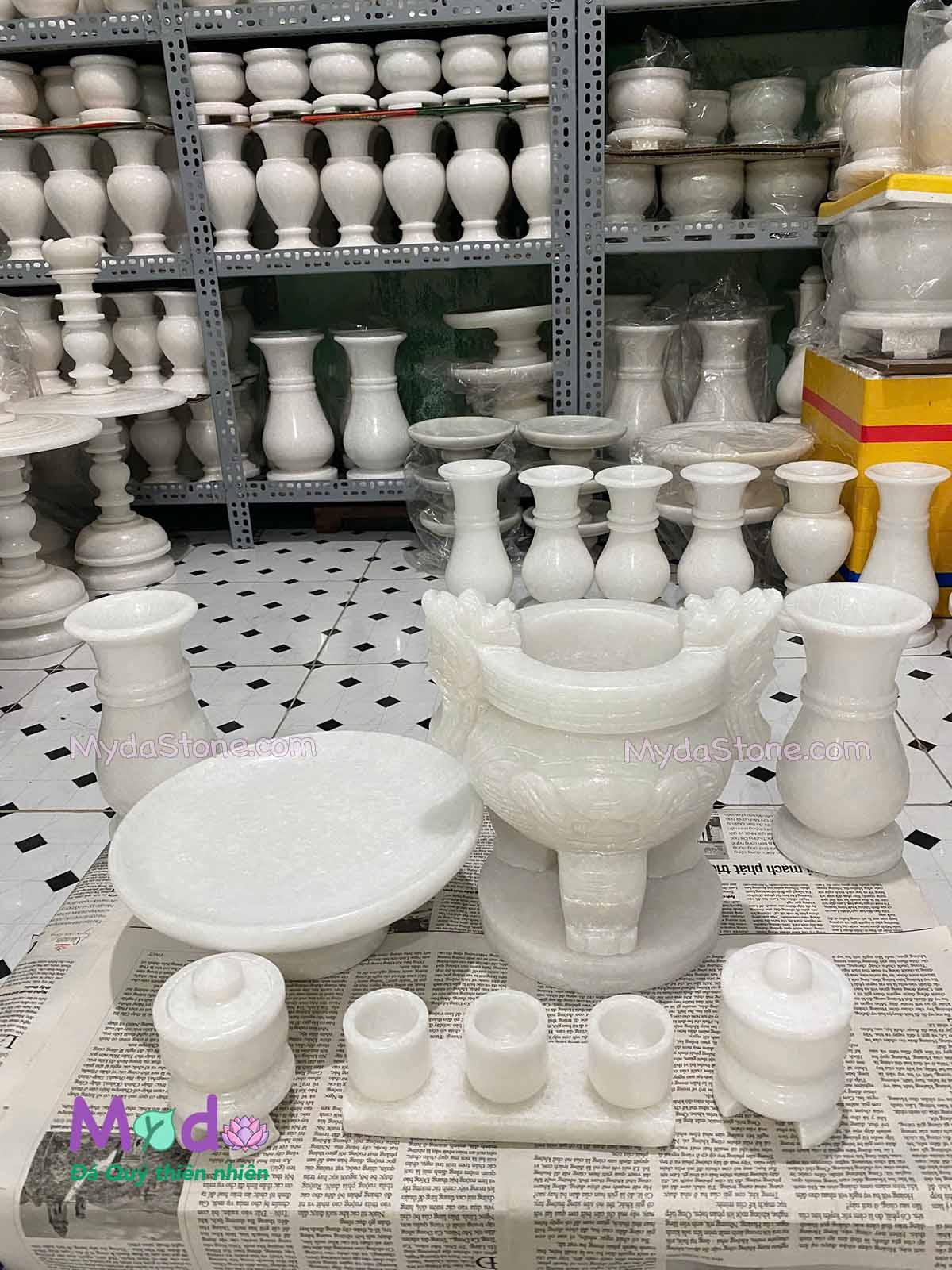 Bộ Đồ Thờ Cúng đá Cẩm Thạch Trắng