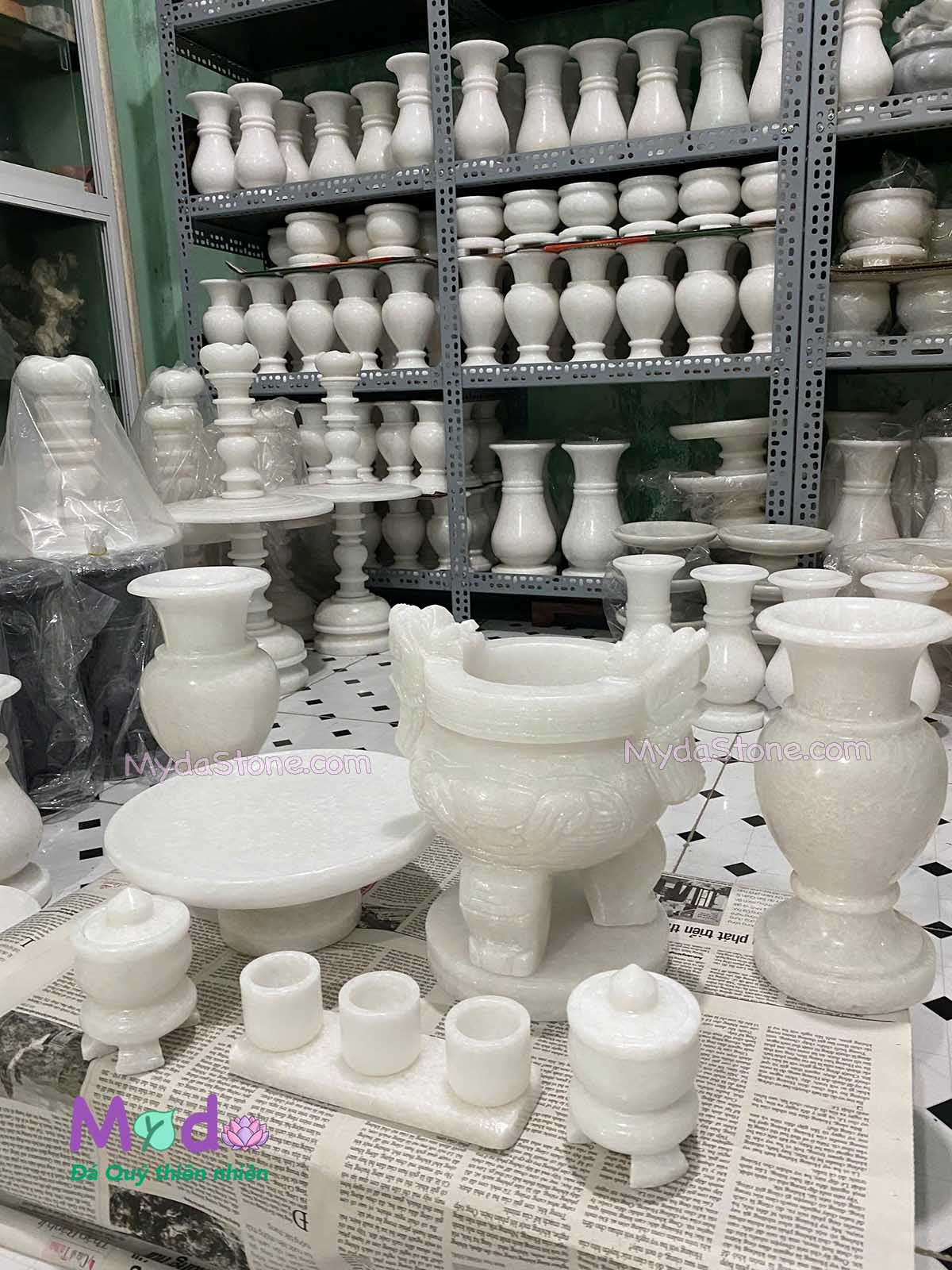 Bộ Đồ Thờ Cúng đá Cẩm Thạch Trắng