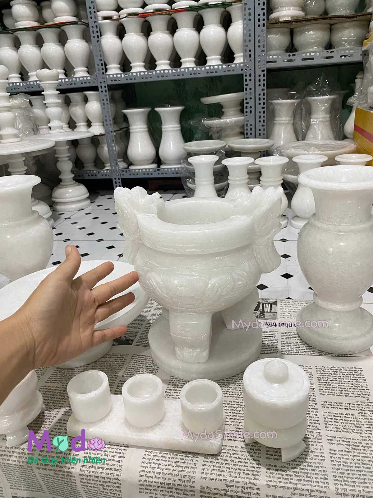 Bộ Đồ Thờ Cúng đá Cẩm Thạch Trắng