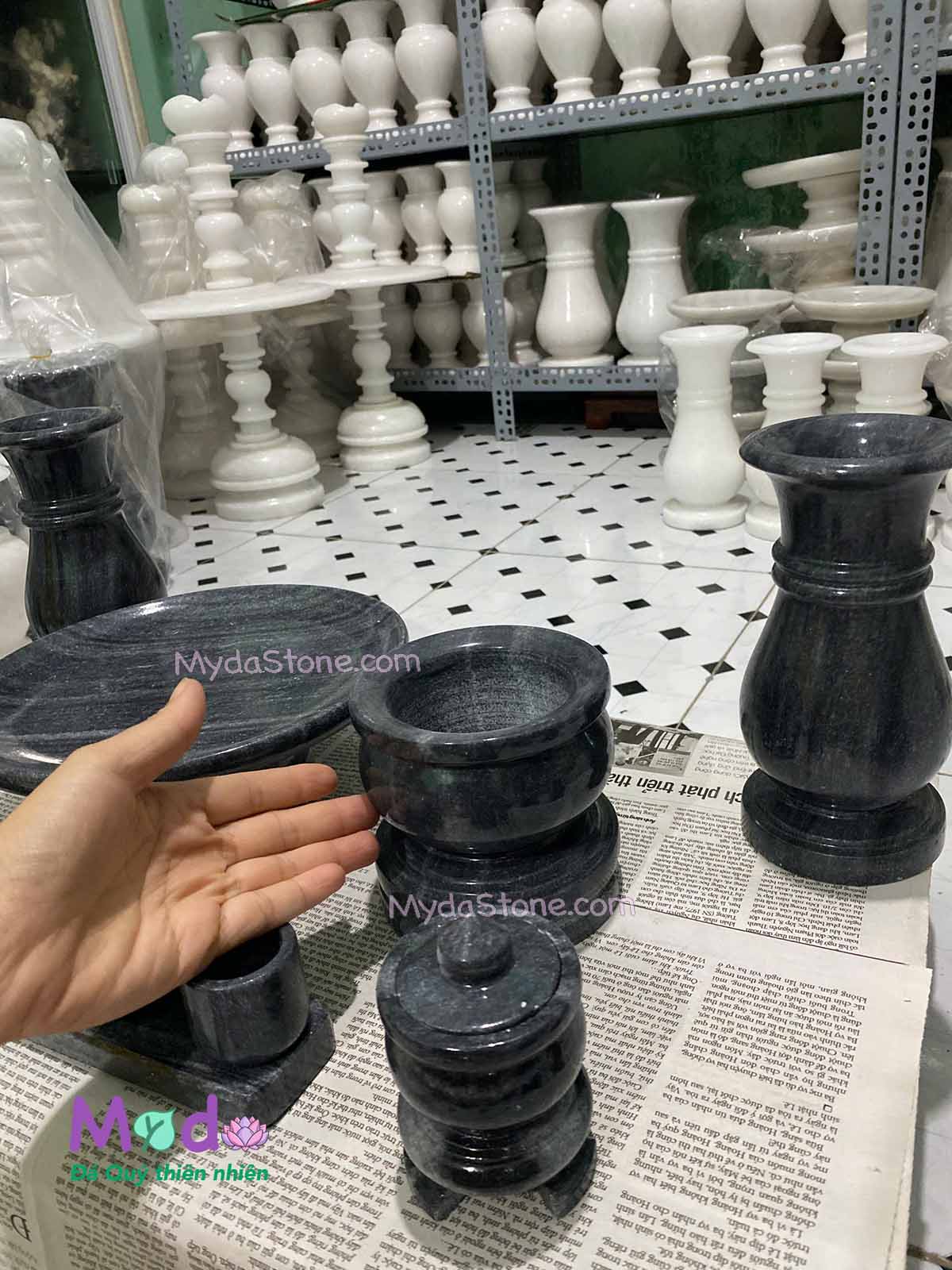 Bộ Đồ Thờ Cúng đá Cẩm Thạch Đen
