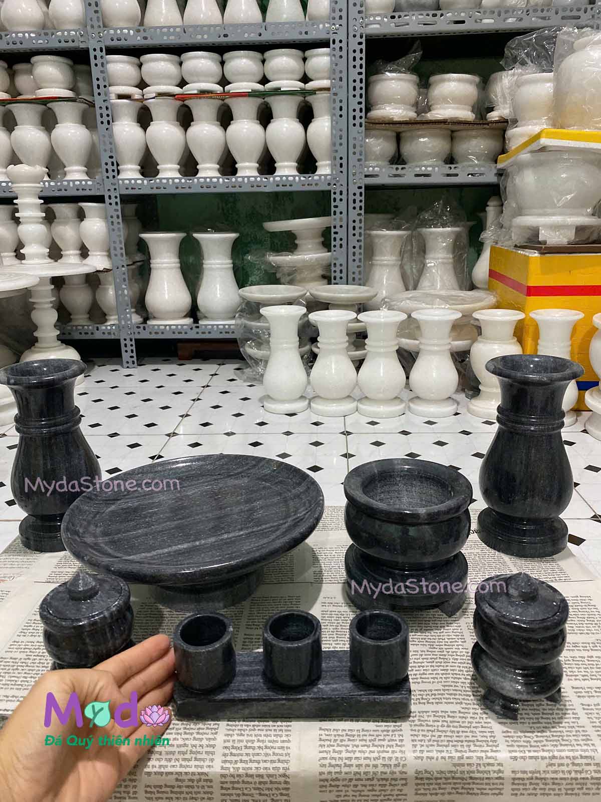 Bộ Đồ Thờ Cúng đá Cẩm Thạch Đen