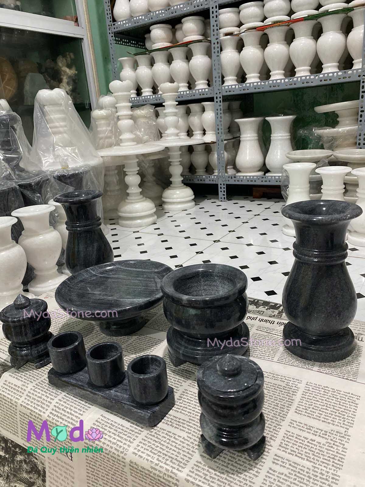 Bộ Đồ Thờ Cúng đá Cẩm Thạch Đen