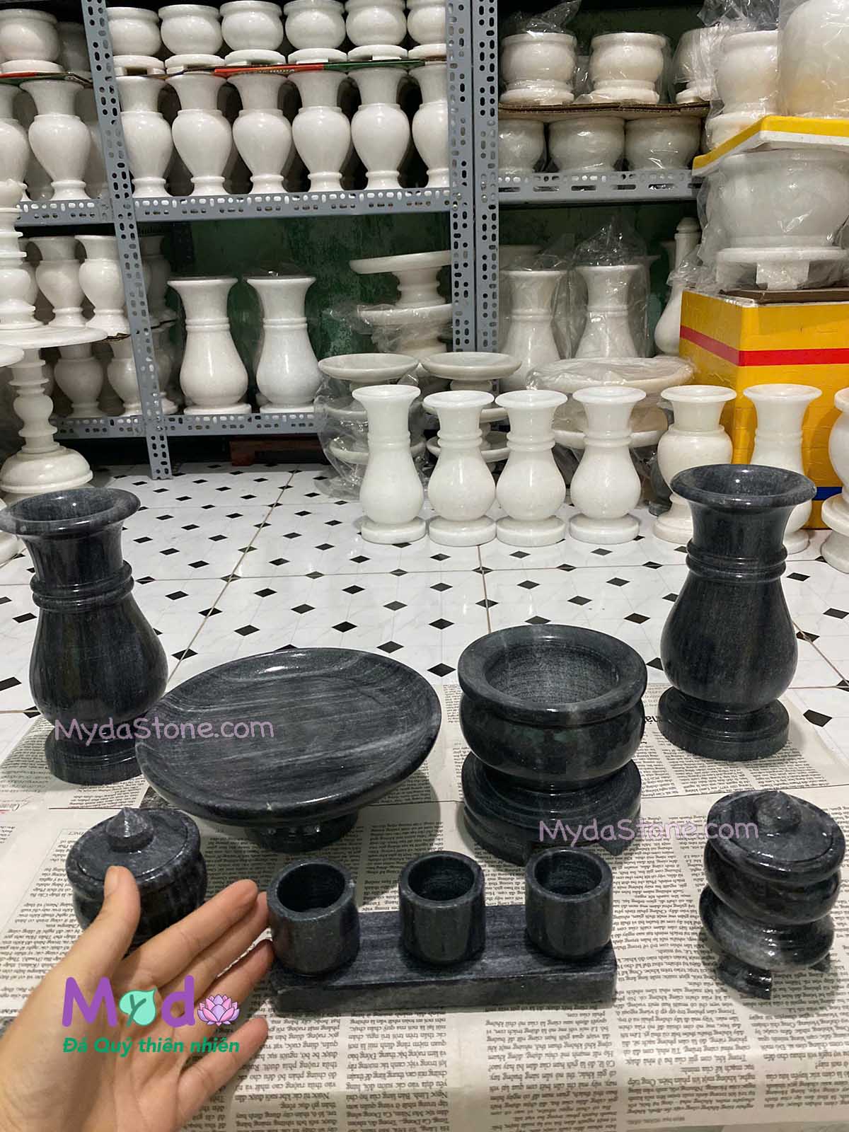 Bộ Đồ Thờ Cúng đá Cẩm Thạch Đen