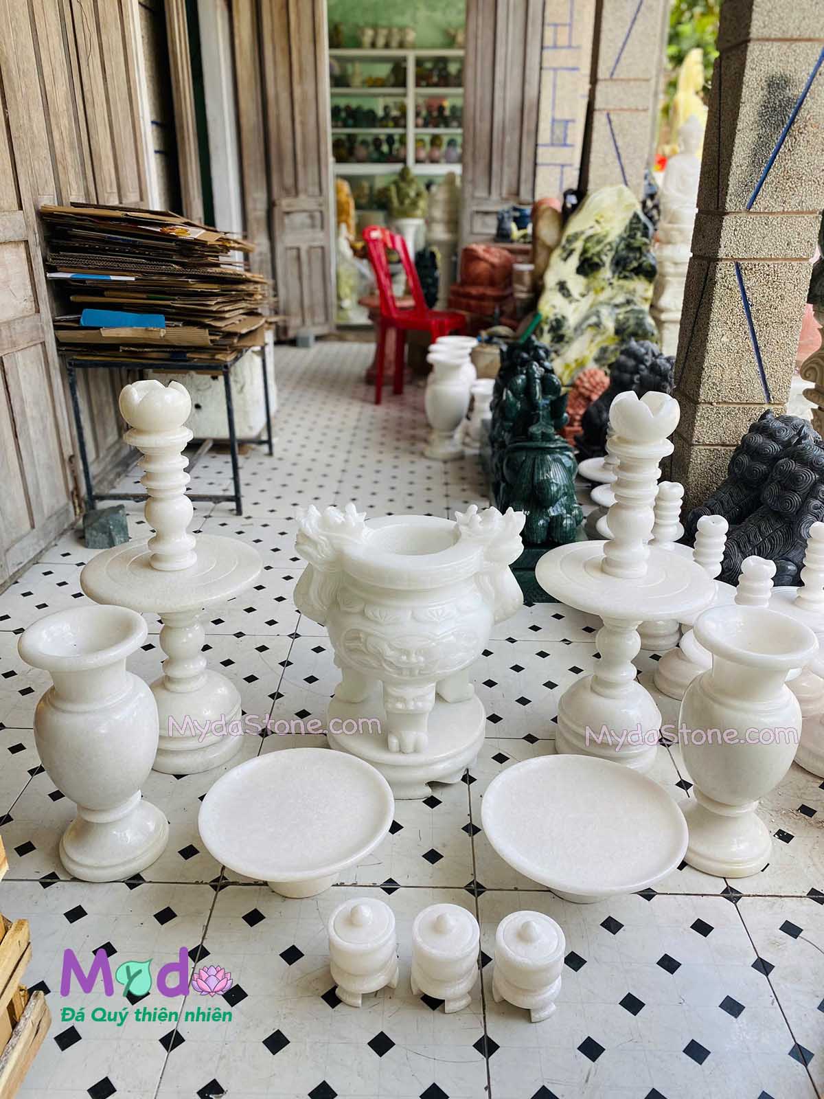 Bộ Đồ Thờ Cúng đá Cẩm Thạch Trắng