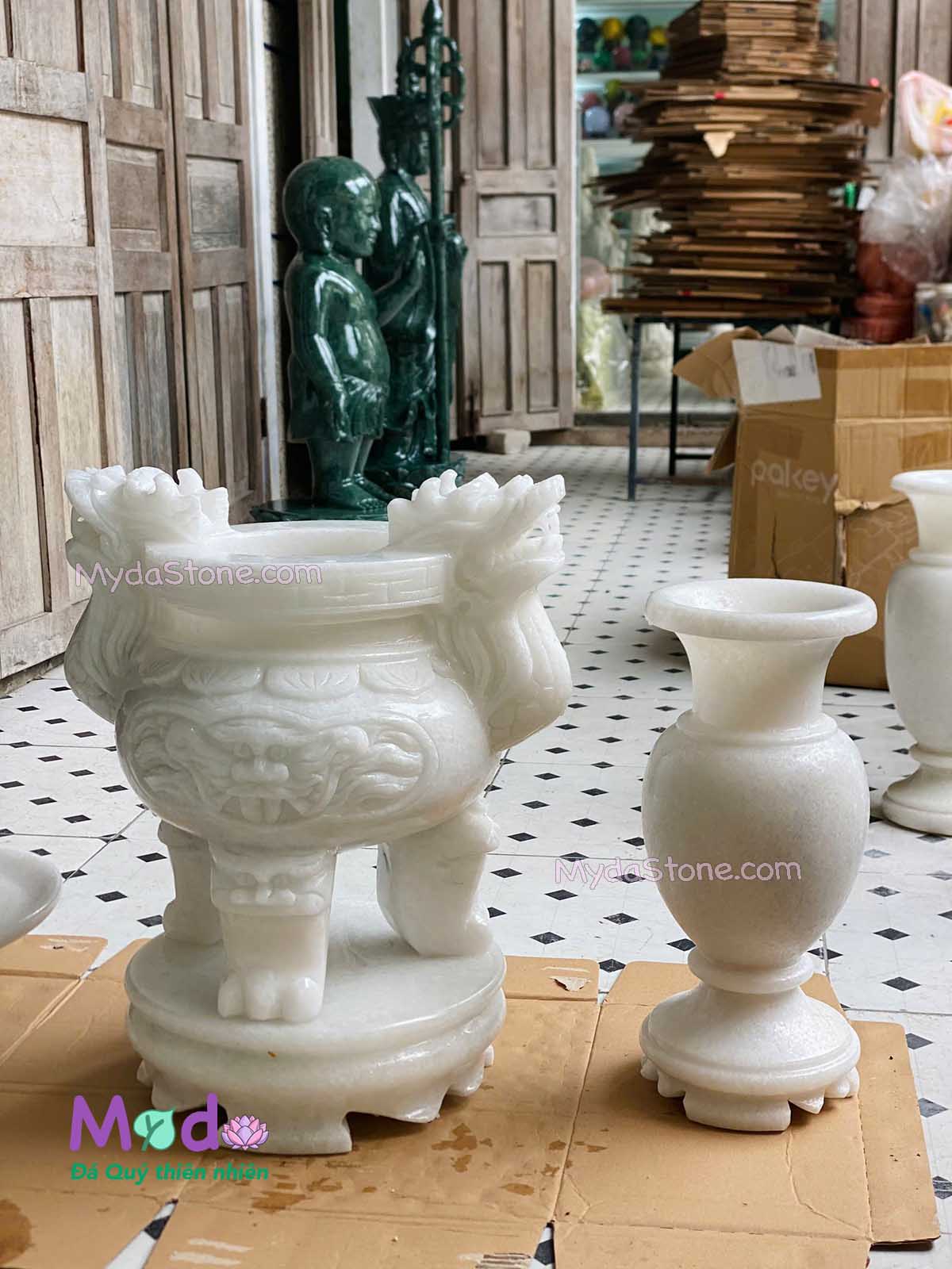 Bộ đồ thờ đá Cẩm Thạch Trắng