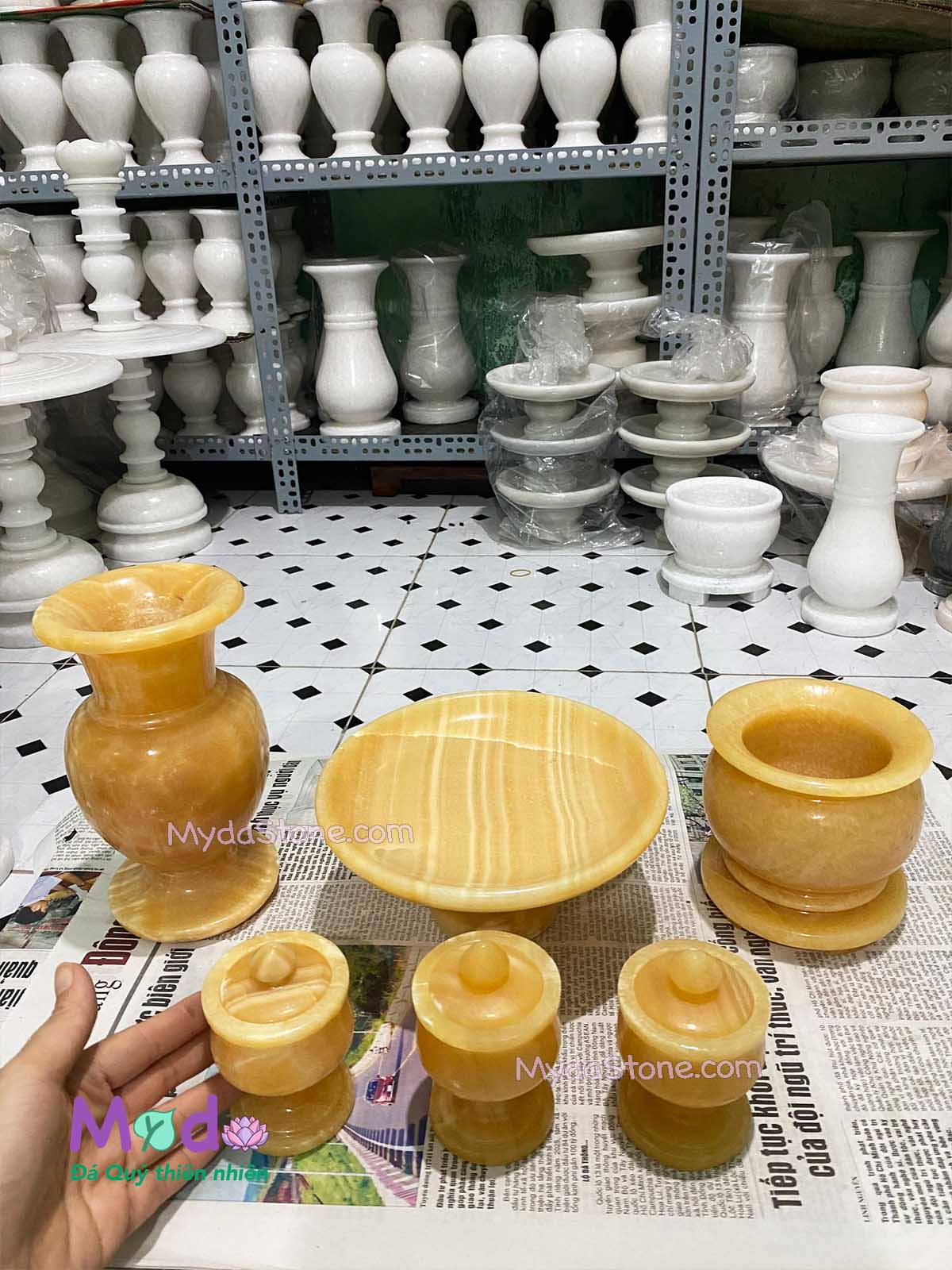 Bộ Đồ Thờ Cúng đá Ngọc Hoàng Long
