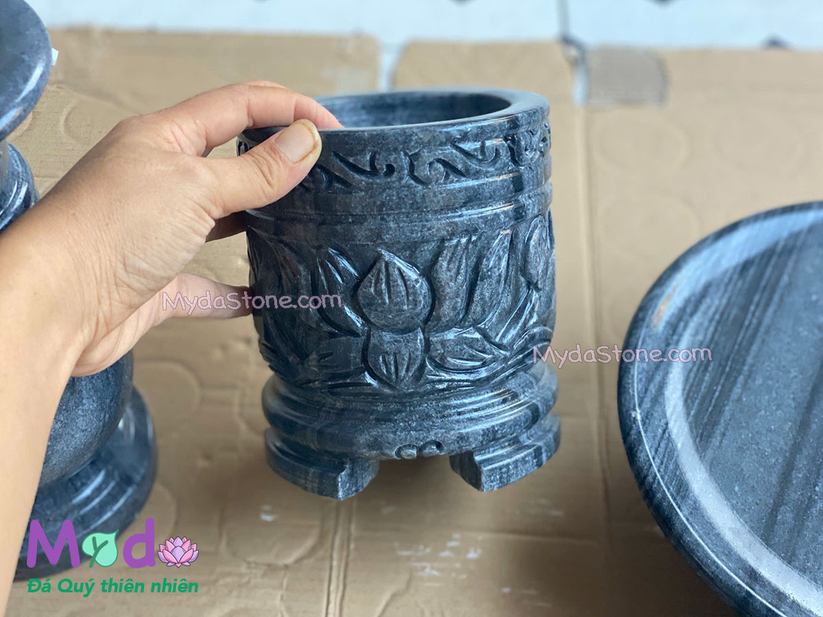 Bộ Đồ Thờ để Lăng Mộ đá Cẩm Thạch Đen