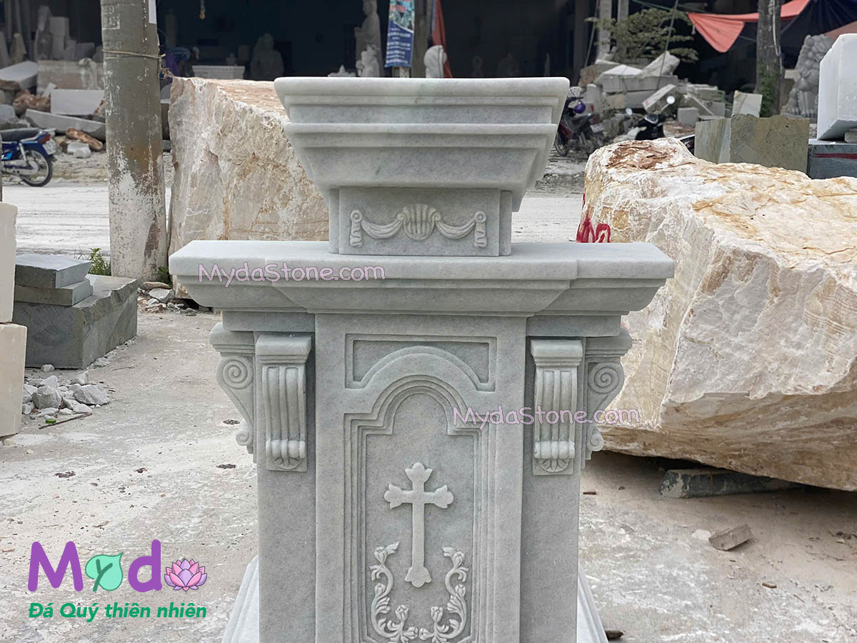 Bục Giảng Công Giáo đá Cẩm Thạch Trắng Xanh