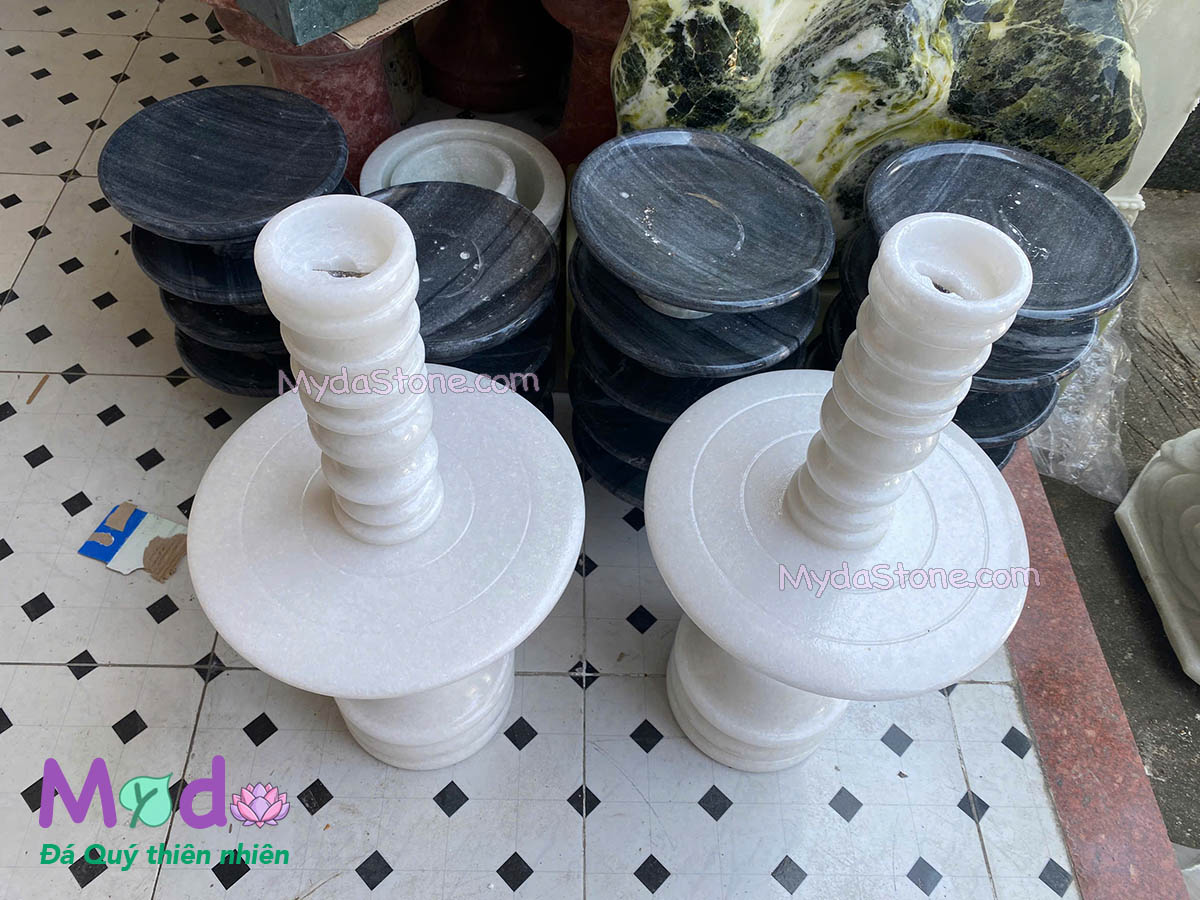 Chân Đèn Công Giáo đá Cẩm Thạch Trắng