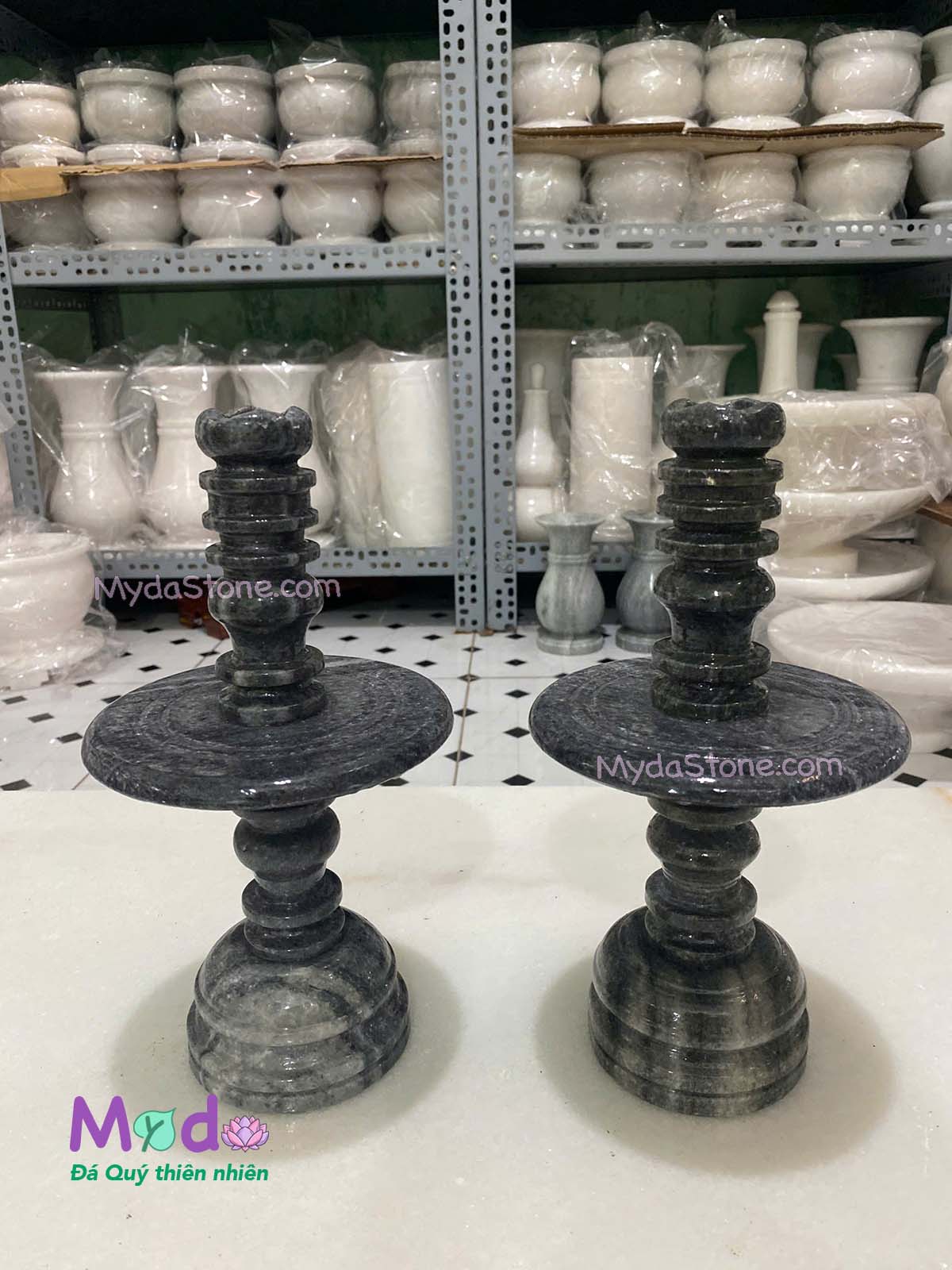 Chân Đèn đá Cẩm Thạch Đen
