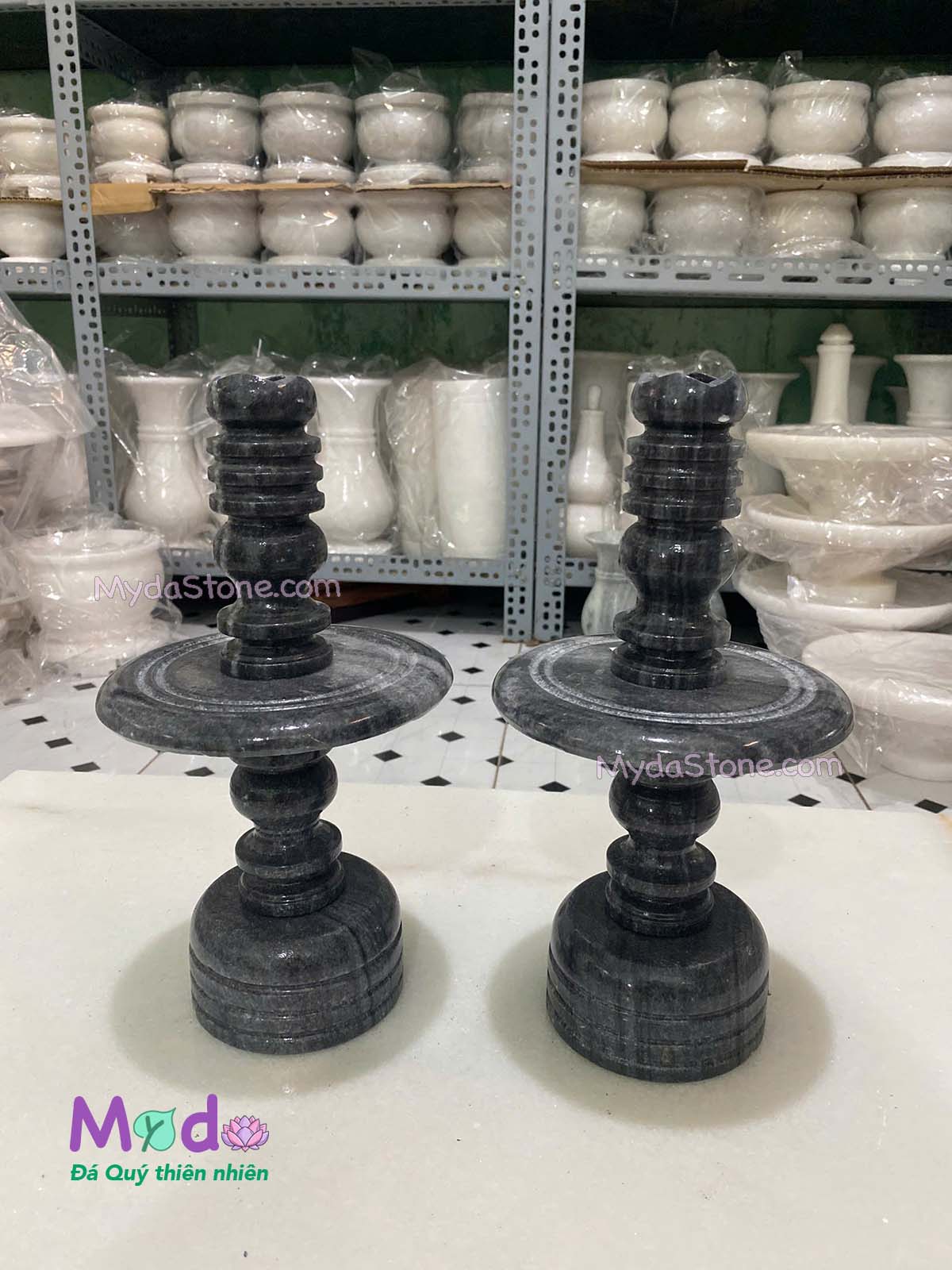 Chân Đèn đá Cẩm Thạch Đen