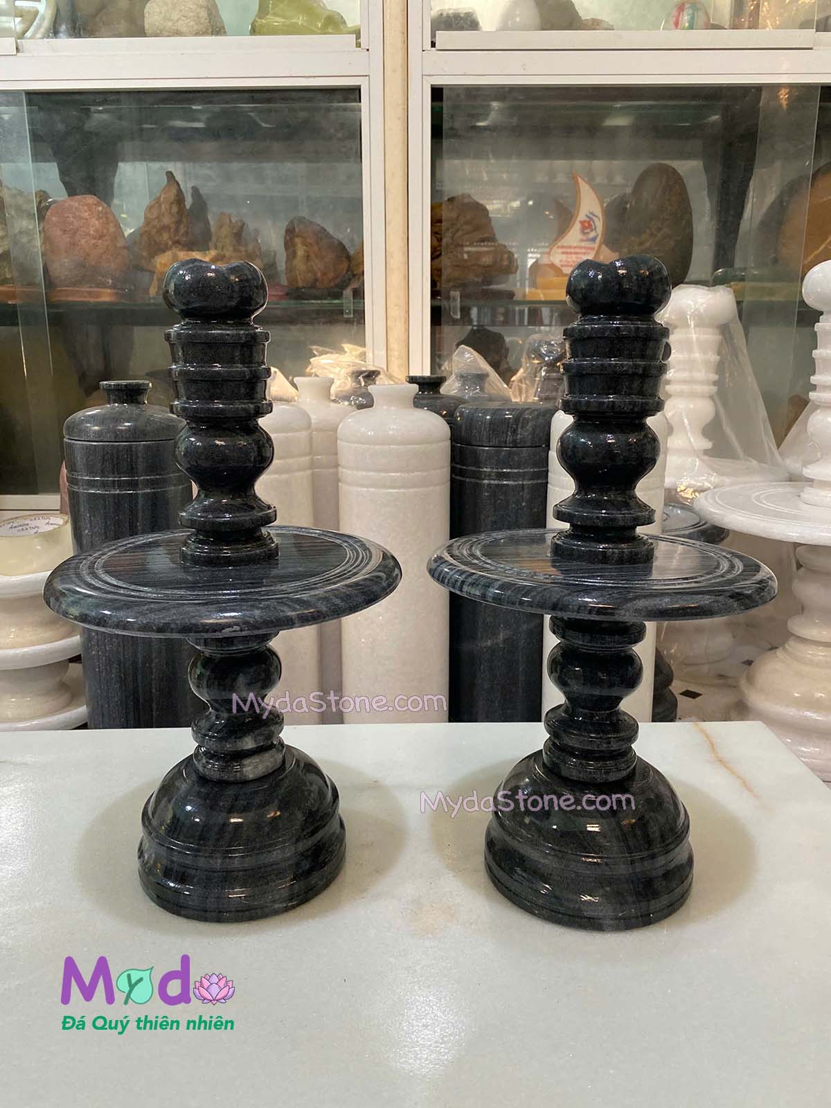 Chân Đèn đá Cẩm Thạch Đen
