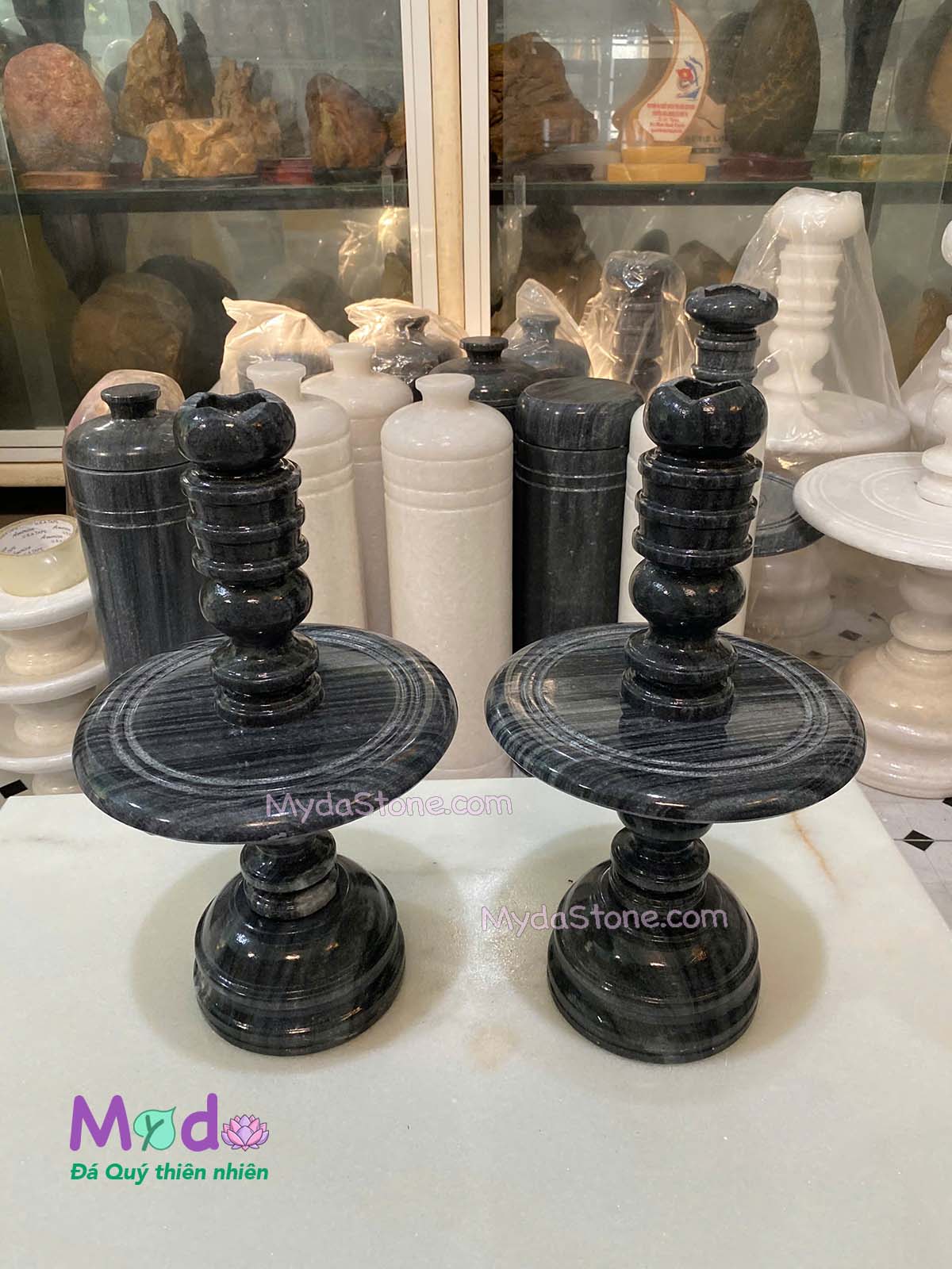Chân Đèn đá Cẩm Thạch Đen