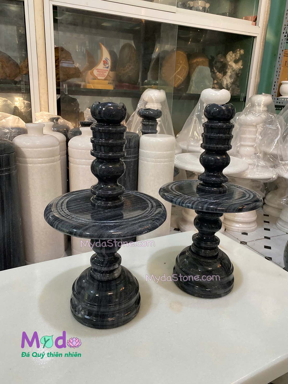 Chân Đèn đá Cẩm Thạch Đen