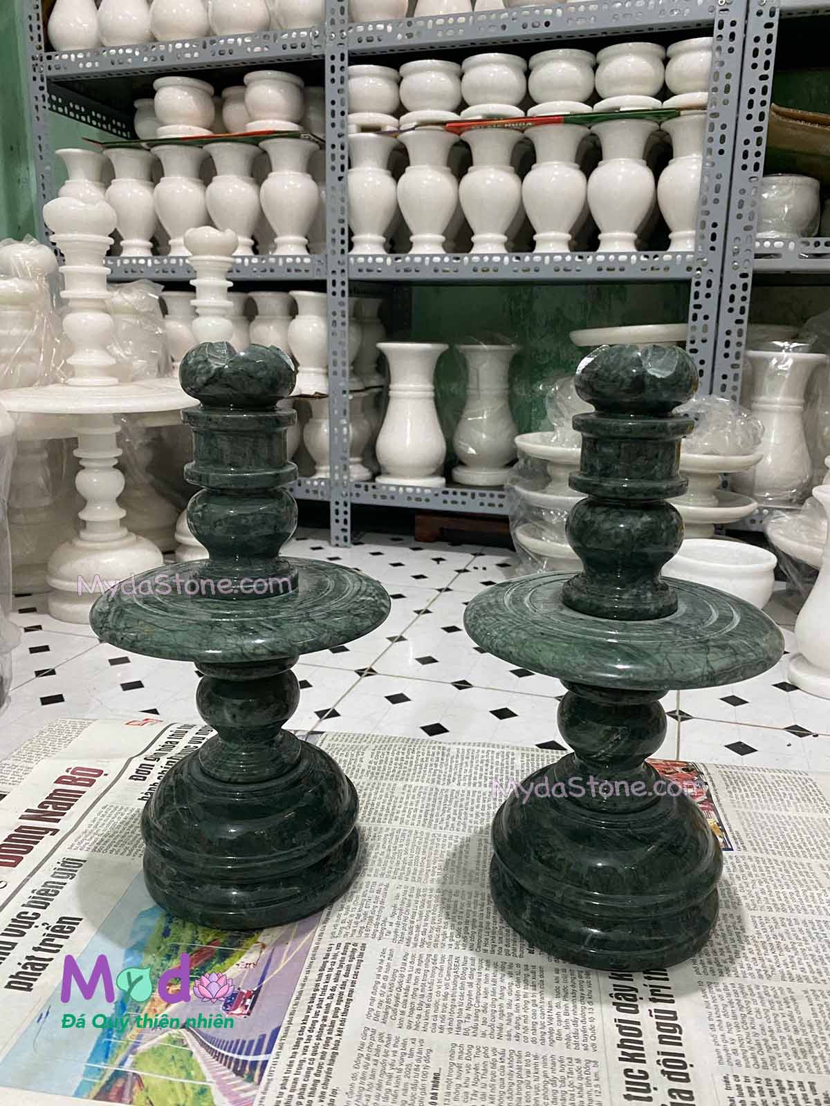 Chân Đèn đá Xanh Ấn Độ