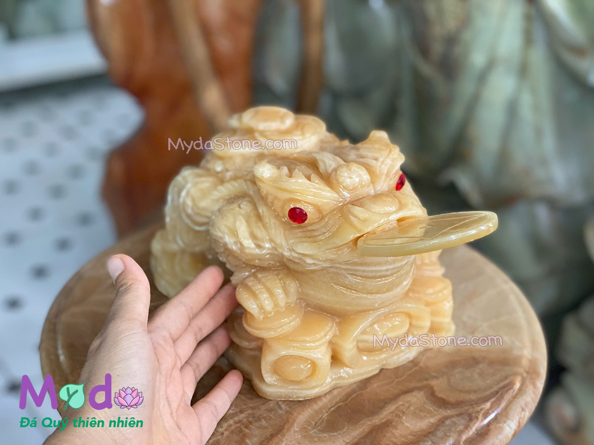 Cóc Thiềm Thừ đá Ngọc Hoàng Long