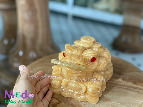 Cóc Thiềm Thừ đá Ngọc Hoàng Long