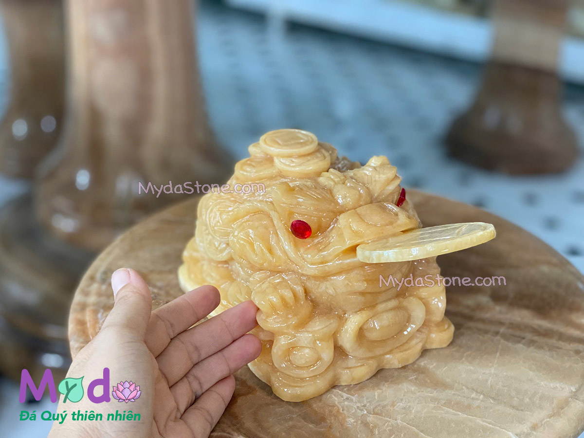 Cóc Thiềm Thừ đá Ngọc Hoàng Long