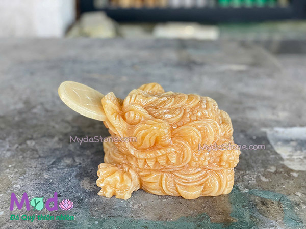 Cóc Thiềm Thừ đá Ngọc Hoàng Long