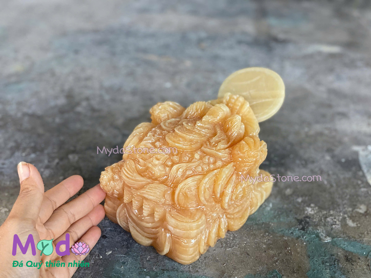 Cóc Thiềm Thừ đá Ngọc Hoàng Long