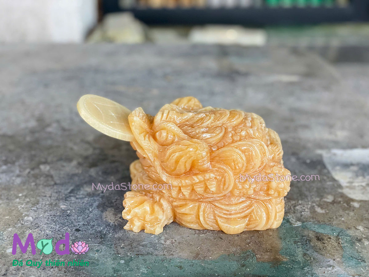 Cóc Thiềm Thừ đá Ngọc Hoàng Long