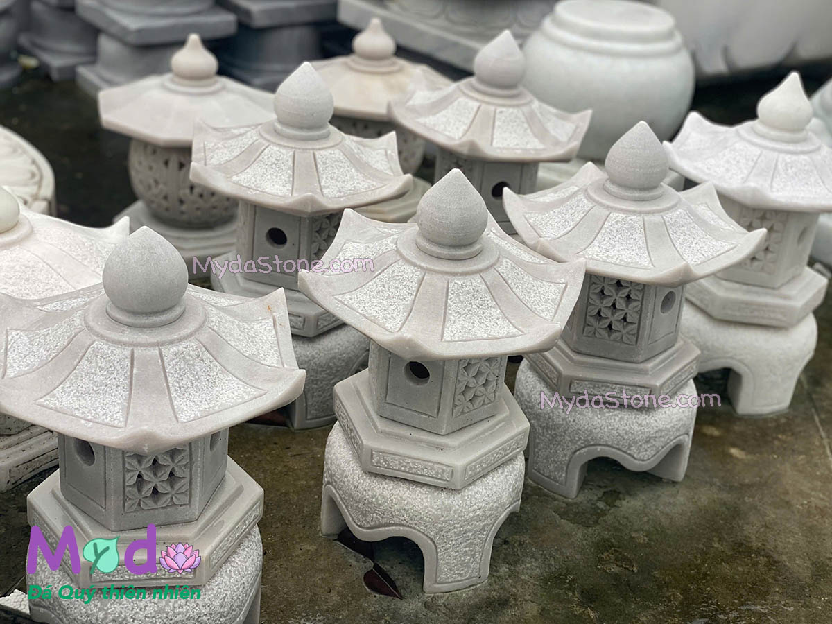 Đèn Đá Sân Vườn bằng đá Cẩm Thạch Trắng