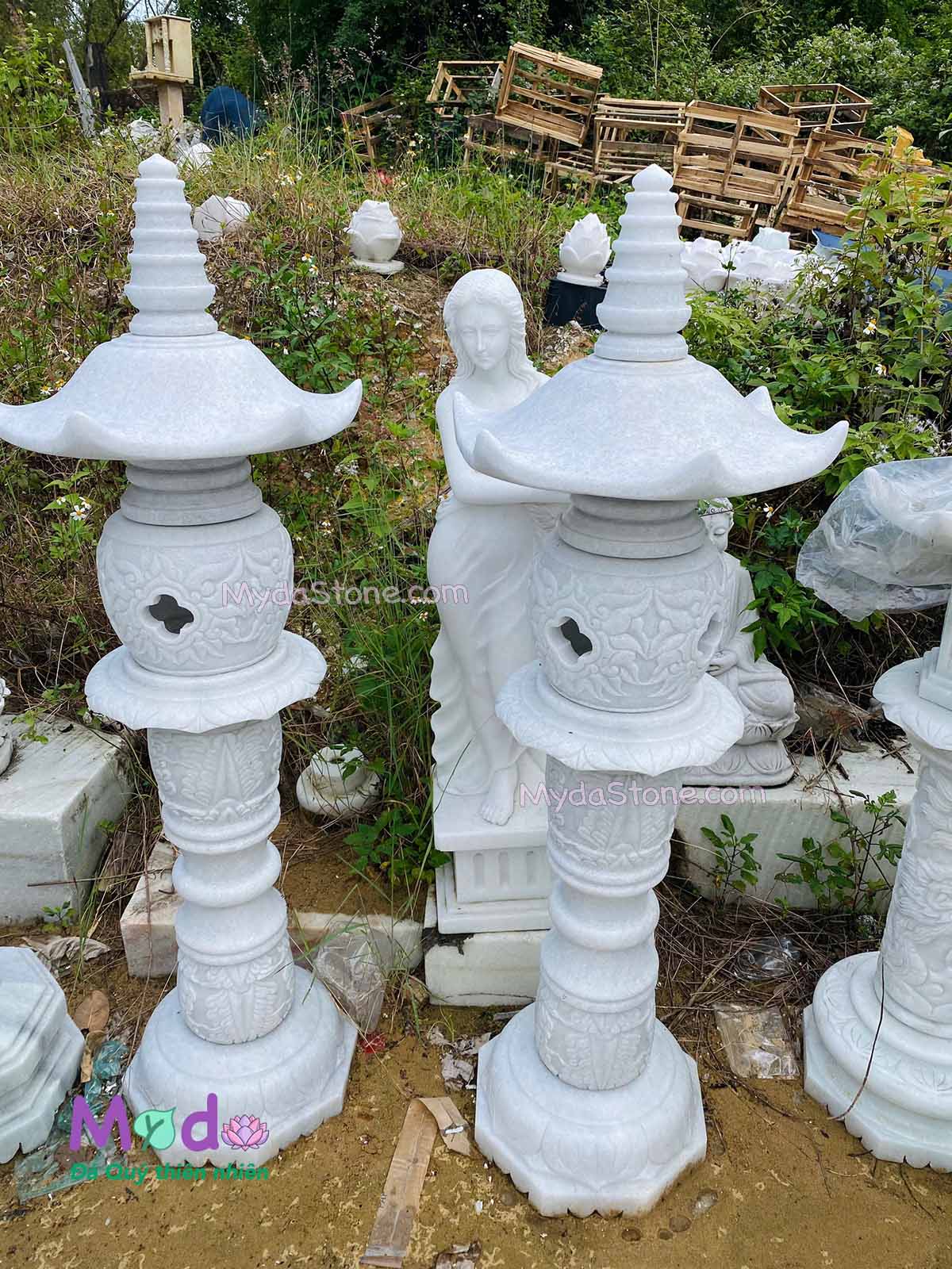 Đèn Đá Sân Vườn đá Cẩm Thạch Trắng Xanh