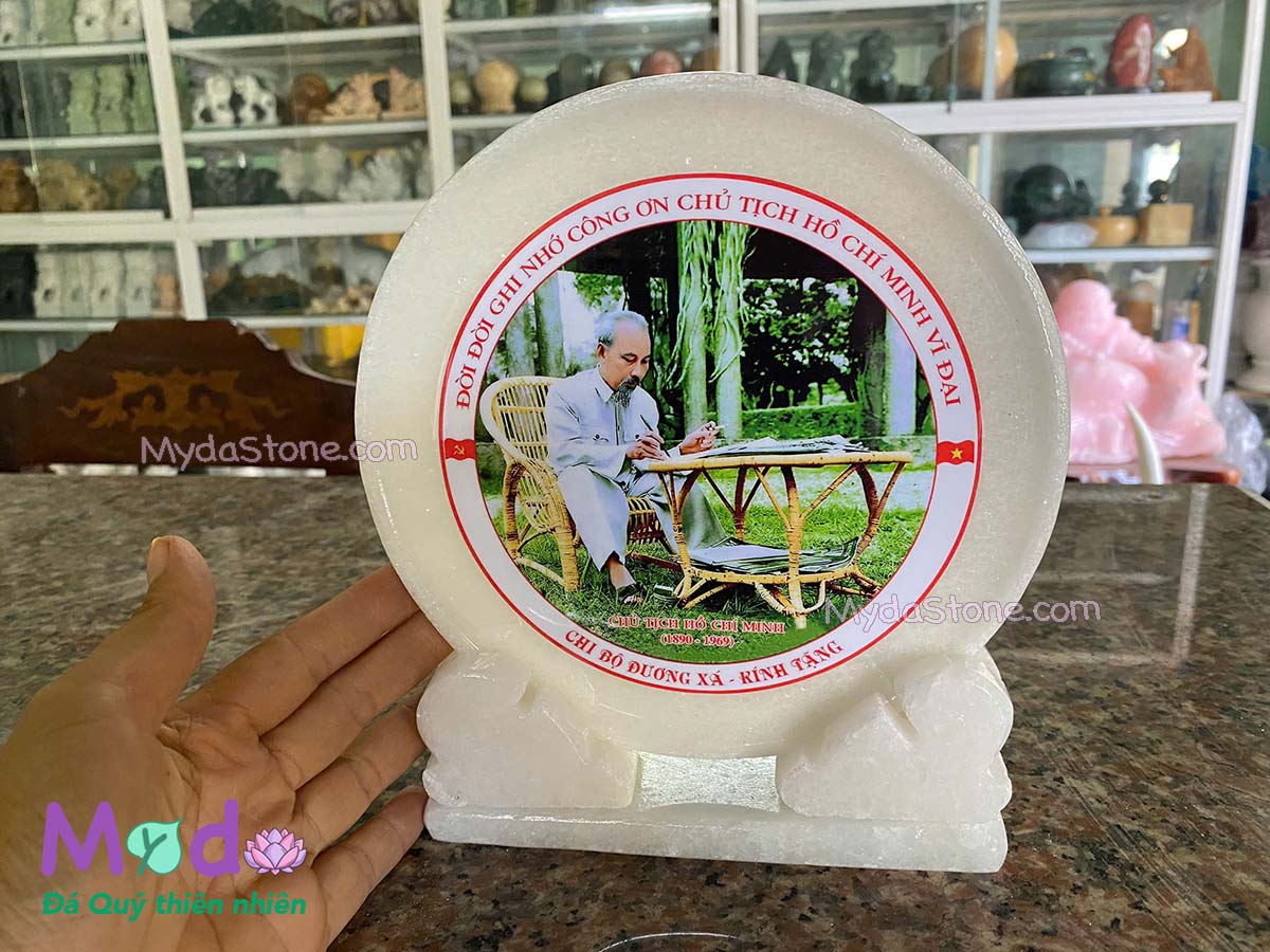 Đĩa đá In Hình Bác Hồ Làm Việc
