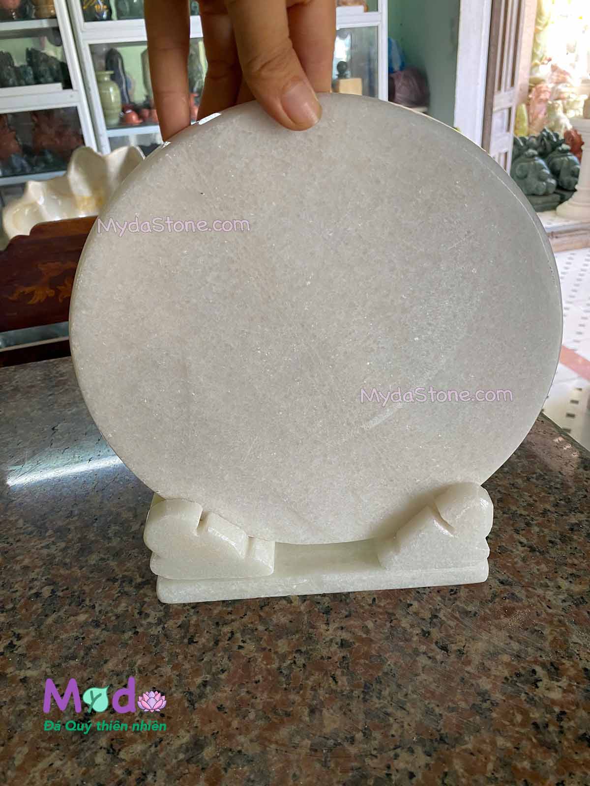 Đĩa đá in hình Bác Hồ