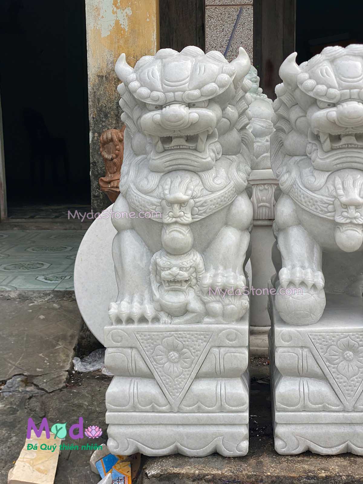 Tượng Kỳ Lân đá Cẩm Thạch Trắng