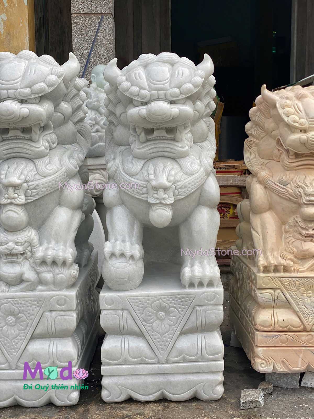 Tượng Kỳ Lân đá Cẩm Thạch Trắng