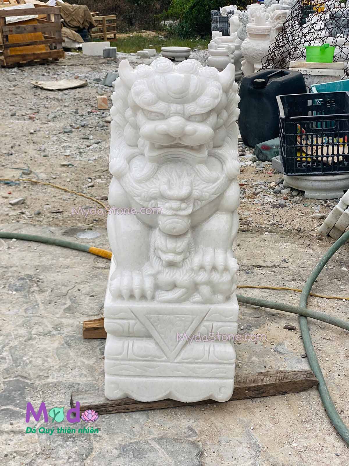 Kỳ Lân đá để Lăng Mộ đá Cẩm Thạch Trắng